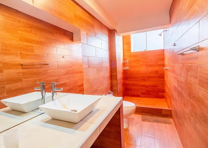 Casa Piscina 23 Pax Wifi Parking * ウルバンバ